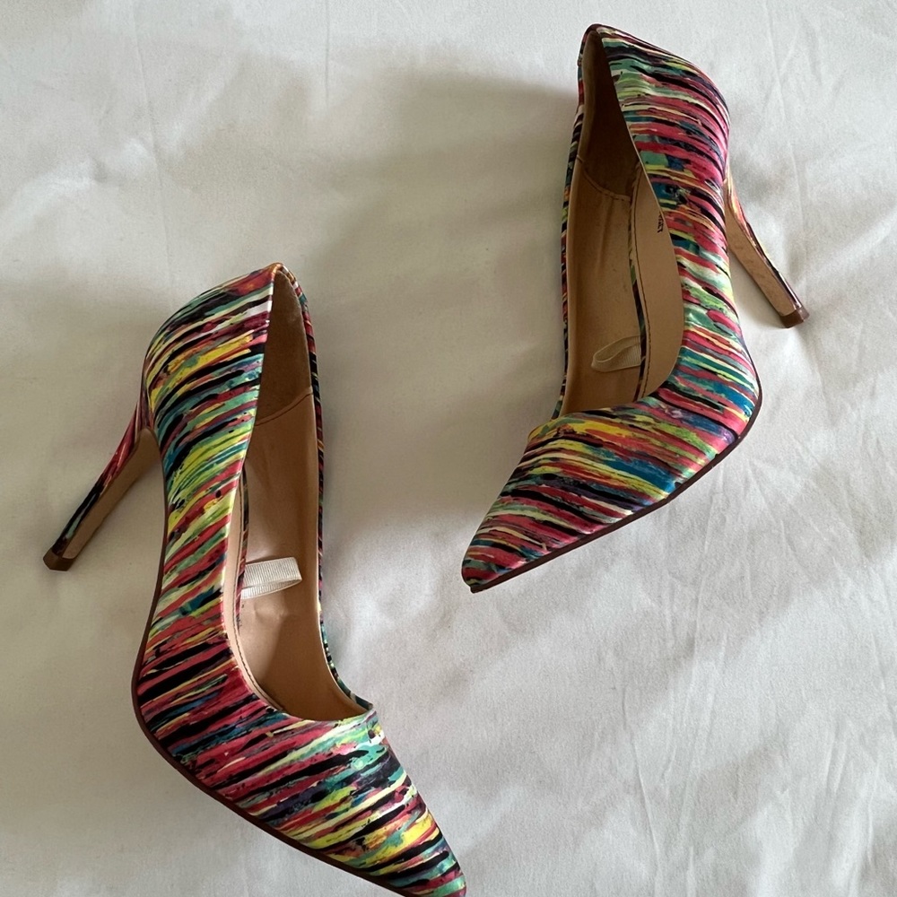 Multi Colored Pumps